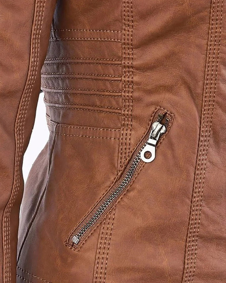 ELVIRA – Chaqueta de piel moderna con capucha